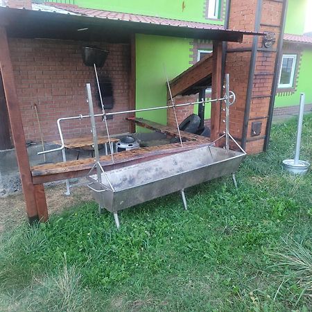 La Capra Vecinului Villa Oglinzi Exteriör bild